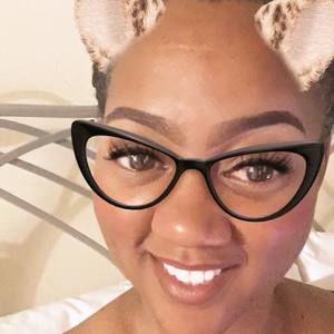 Meet your Posher, Sophia